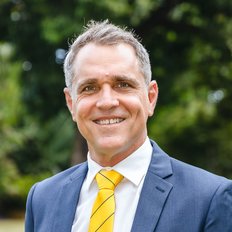 Ray White Townsville - Dan Ryder