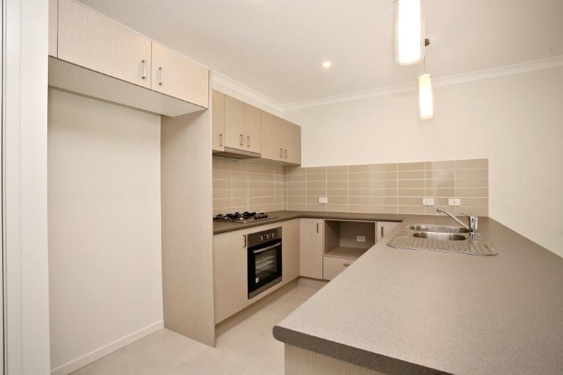 1/2 Georges Court Everton Hills QLD 4053 Duplex For Rent $650 Domain
