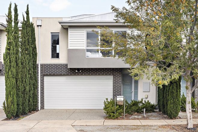 Picture of 105 Orbis Avenue, FRASER RISE VIC 3336