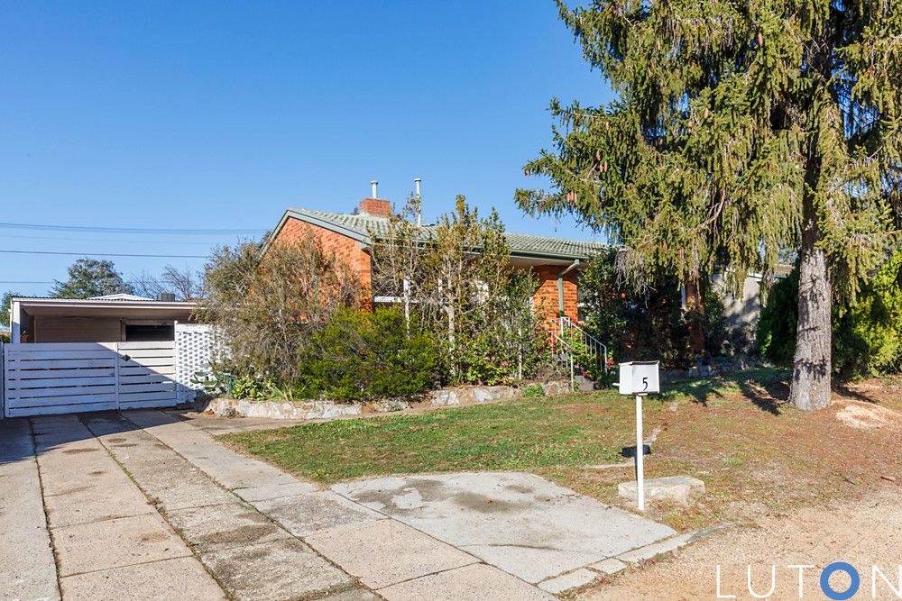 5 Lamb Place, Chifley ACT 2606, Image 1