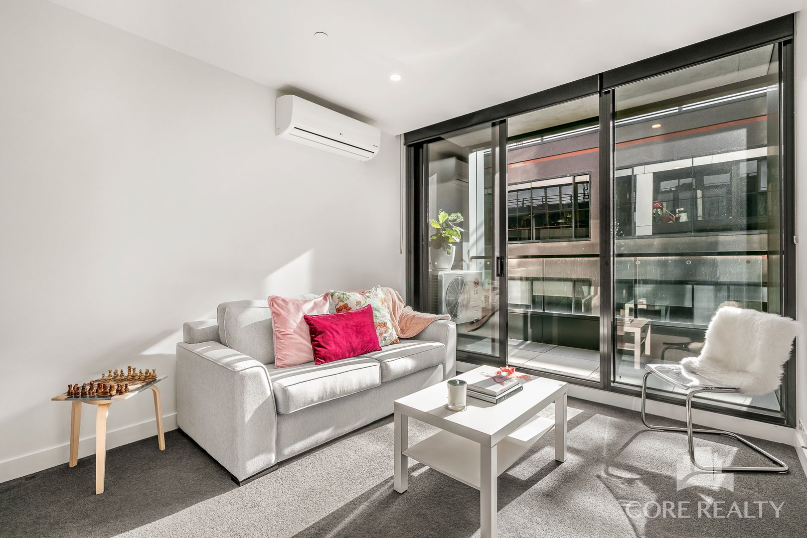 628/555 St Kilda Road, Melbourne VIC 3004, Image 1