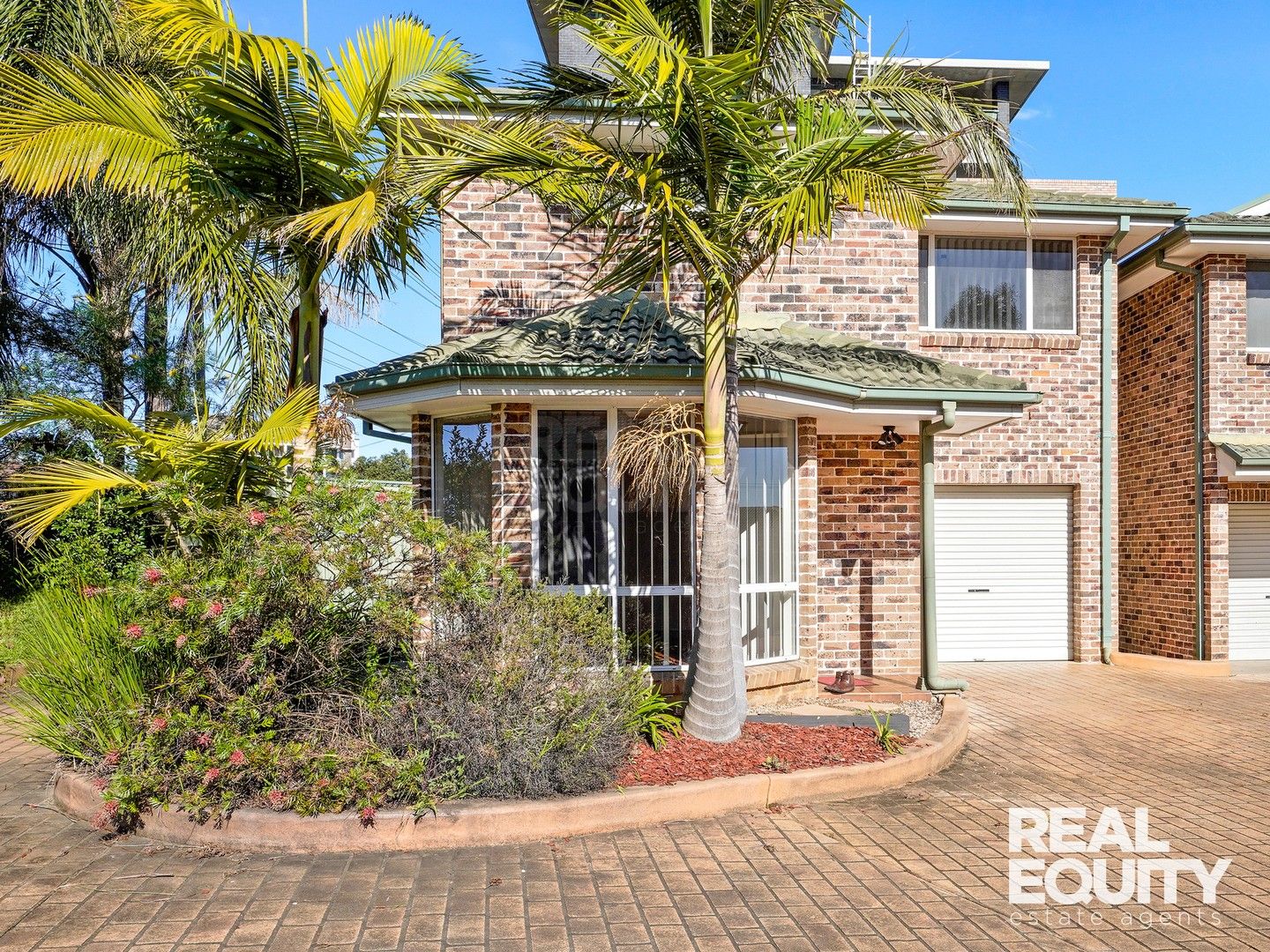 3 bedrooms Townhouse in 1/85 Nuwarra Road MOOREBANK NSW, 2170