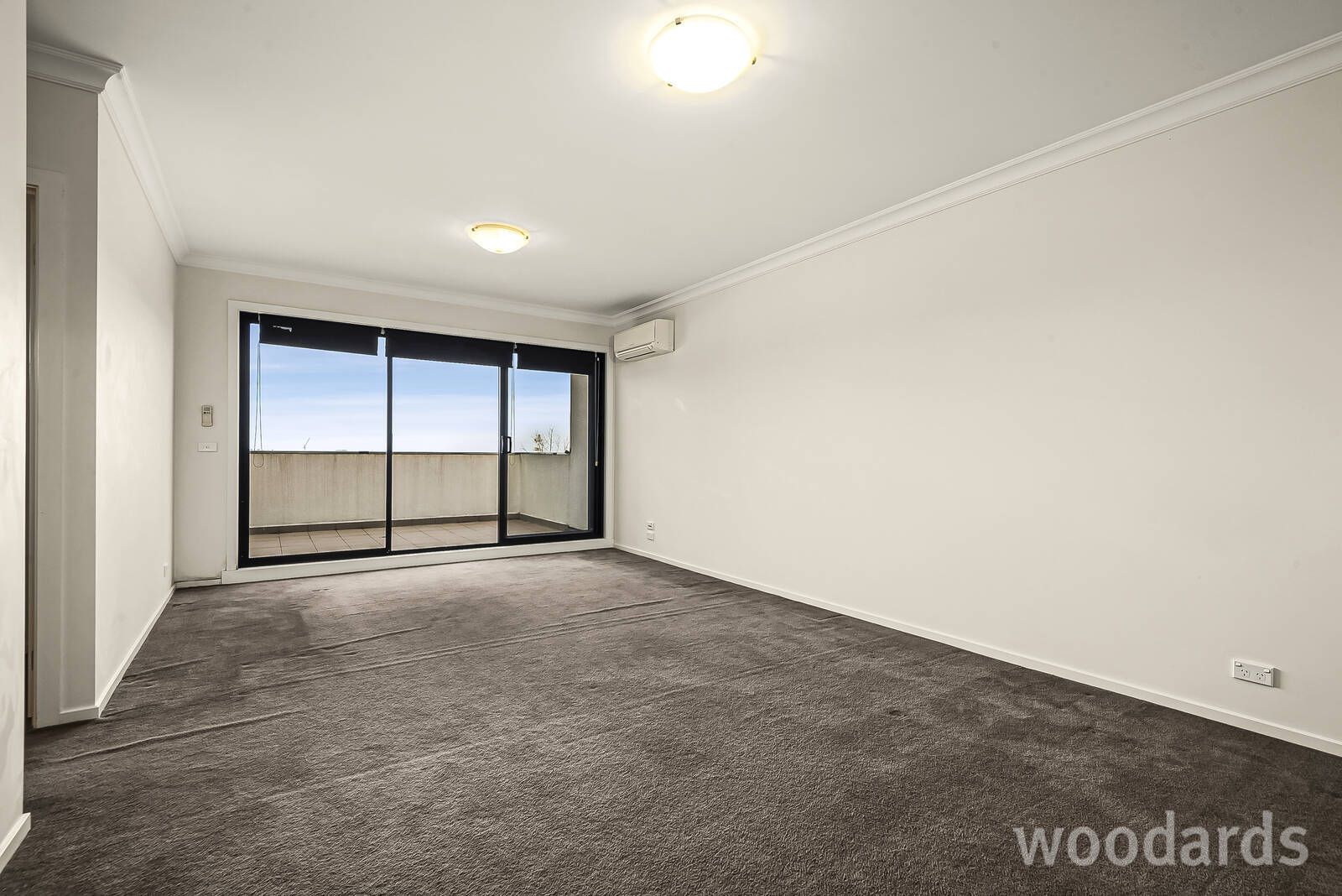 207/1042 Doncaster Road, Doncaster East VIC 3109, Image 2