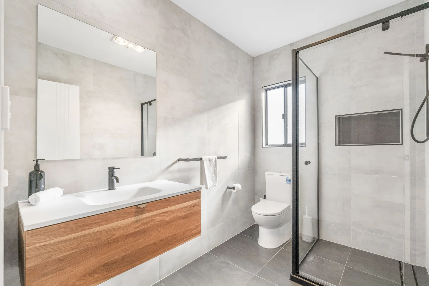 Additional image 7 of Scarness QLD 4655