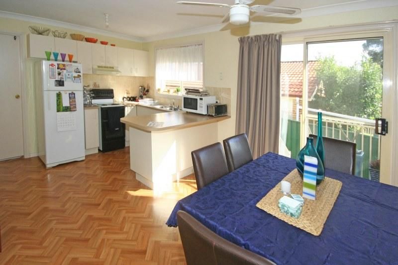 2/4 Packenham Place, Mount Annan NSW 2567, Image 1