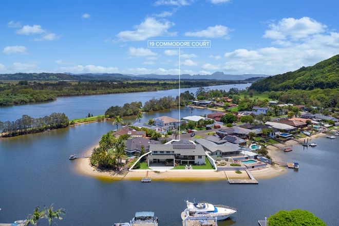 Picture of 19 Commodore Court, BANORA POINT NSW 2486
