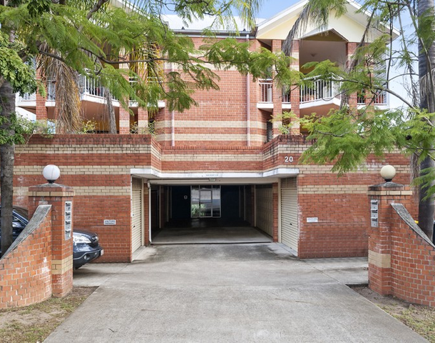 2/20 Augustus Street, Toowong QLD 4066