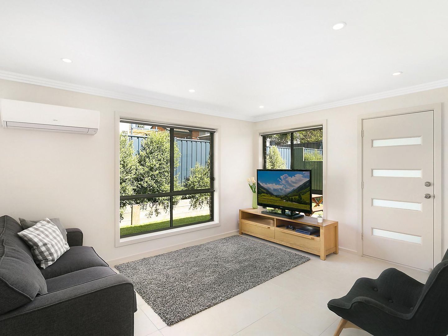6/71 Bennelong Crescent, Macquarie ACT 2614, Image 2