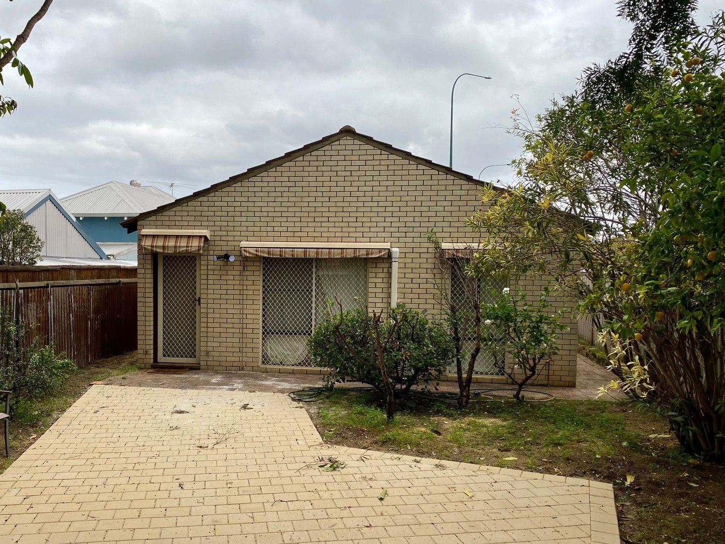 1 bedrooms Duplex in 33B Ashburton Street EAST VICTORIA PARK WA, 6101