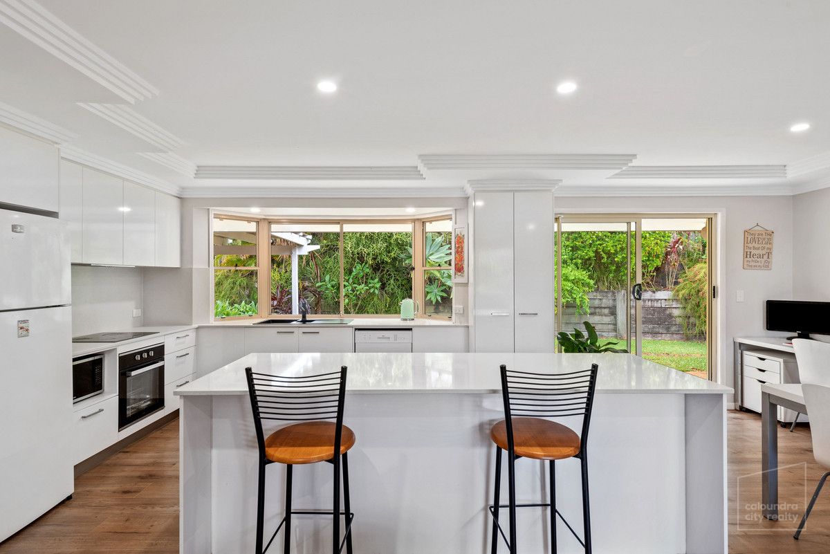 4 bedrooms House in 5 Padmur Court CURRIMUNDI QLD, 4551