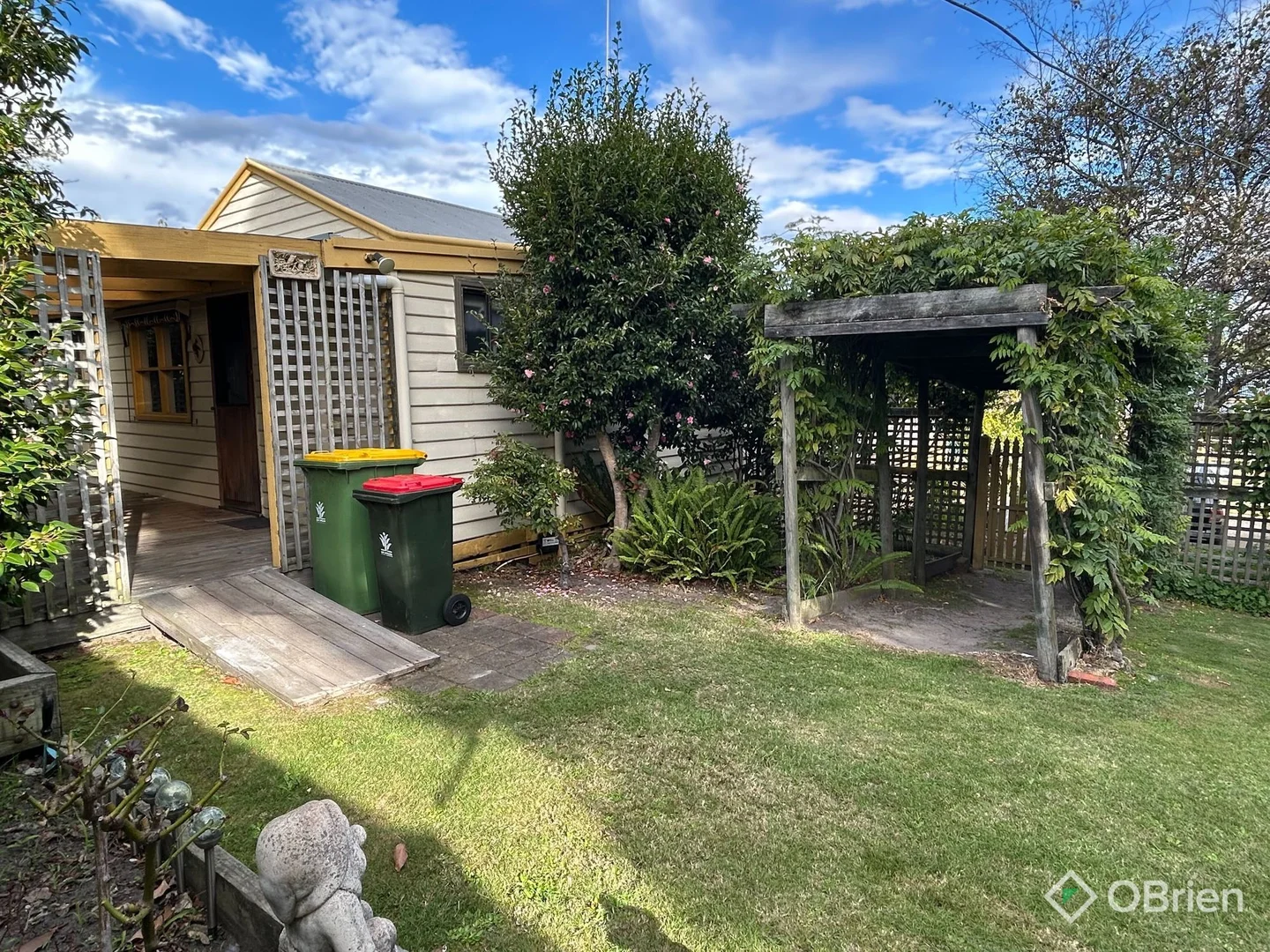 Additional image 16 of 4 Macrae Court, Lakes Entrance VIC 3909