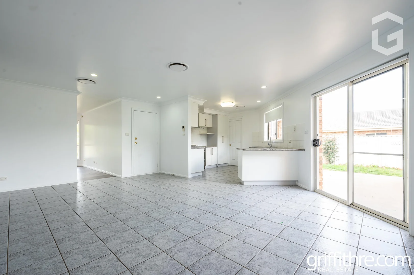 Additional image 19 of 2 Kerarbury Court, Griffith NSW 2680