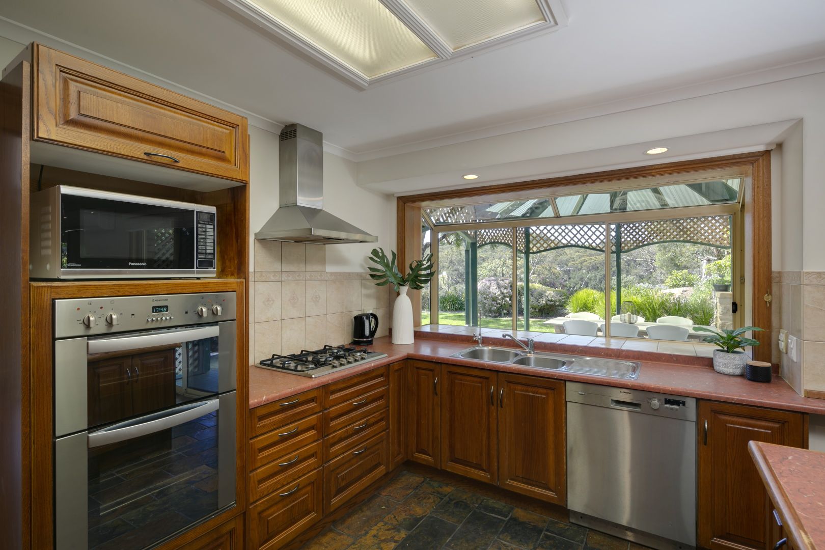 40 Hill Street, Crafers West SA 5152 House For Rent Domain