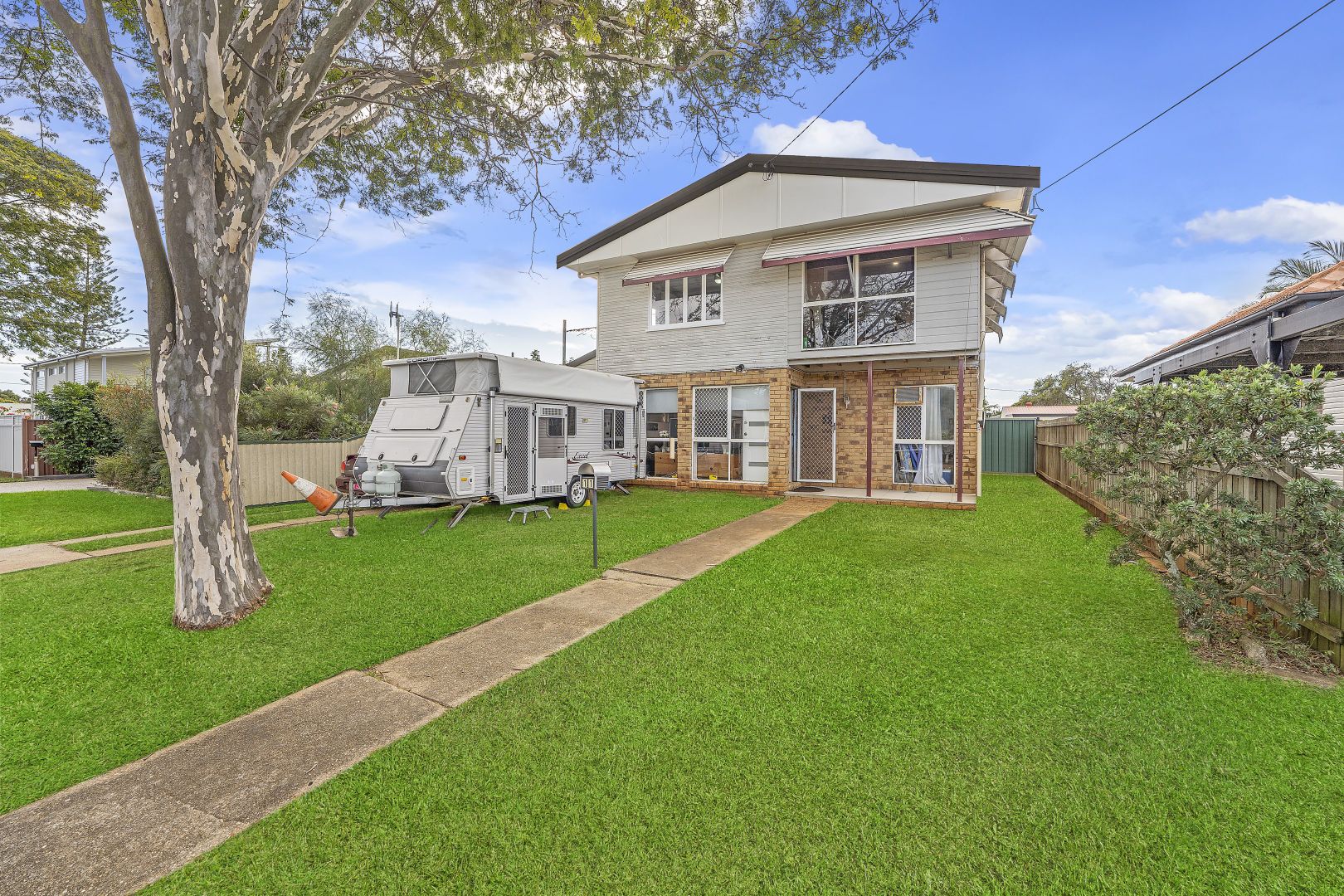11 Clifford Street, Woody Point QLD 4019