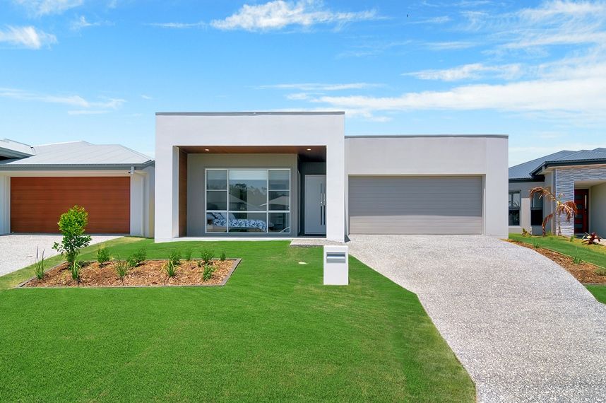 4 bedrooms House in 13 Roebuck Street COOMERA QLD, 4209