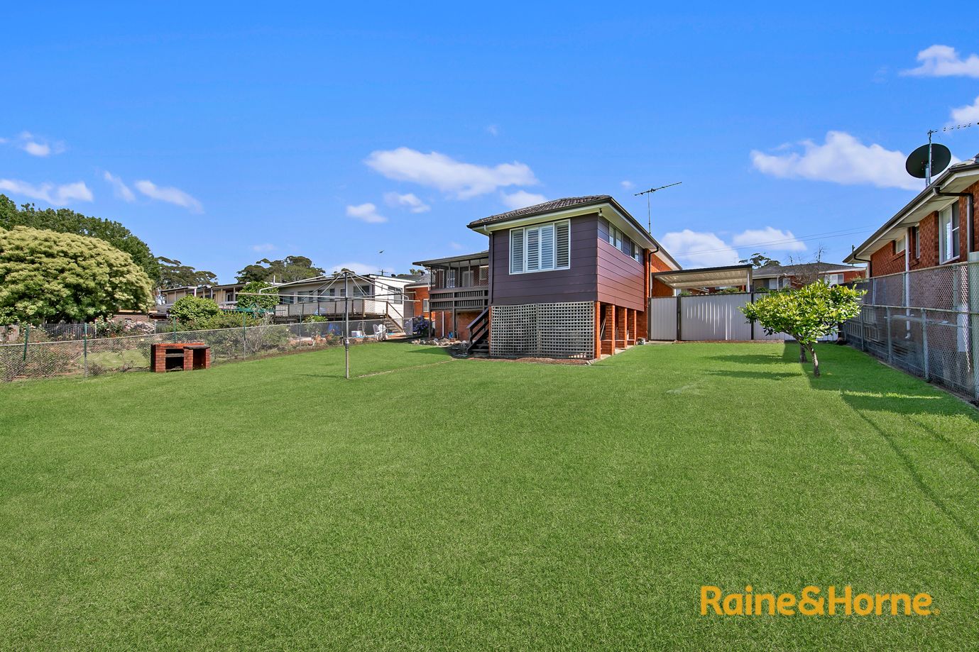 9 Somerset Drive, North Rocks NSW 2151, Image 2