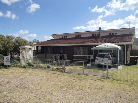 4 Ellevsen Street, Stanthorpe QLD 4380