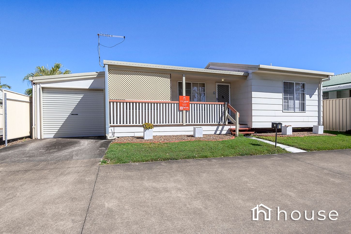 7 Lake Court, Bethania QLD 4205, Image 0