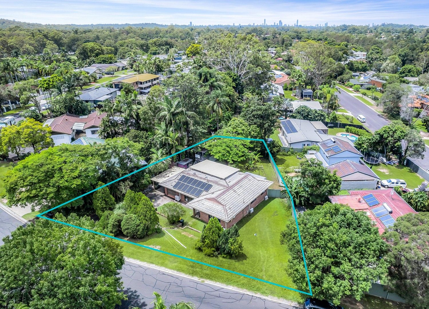 20 Maroong Crescent, Nerang QLD 4211, Image 0