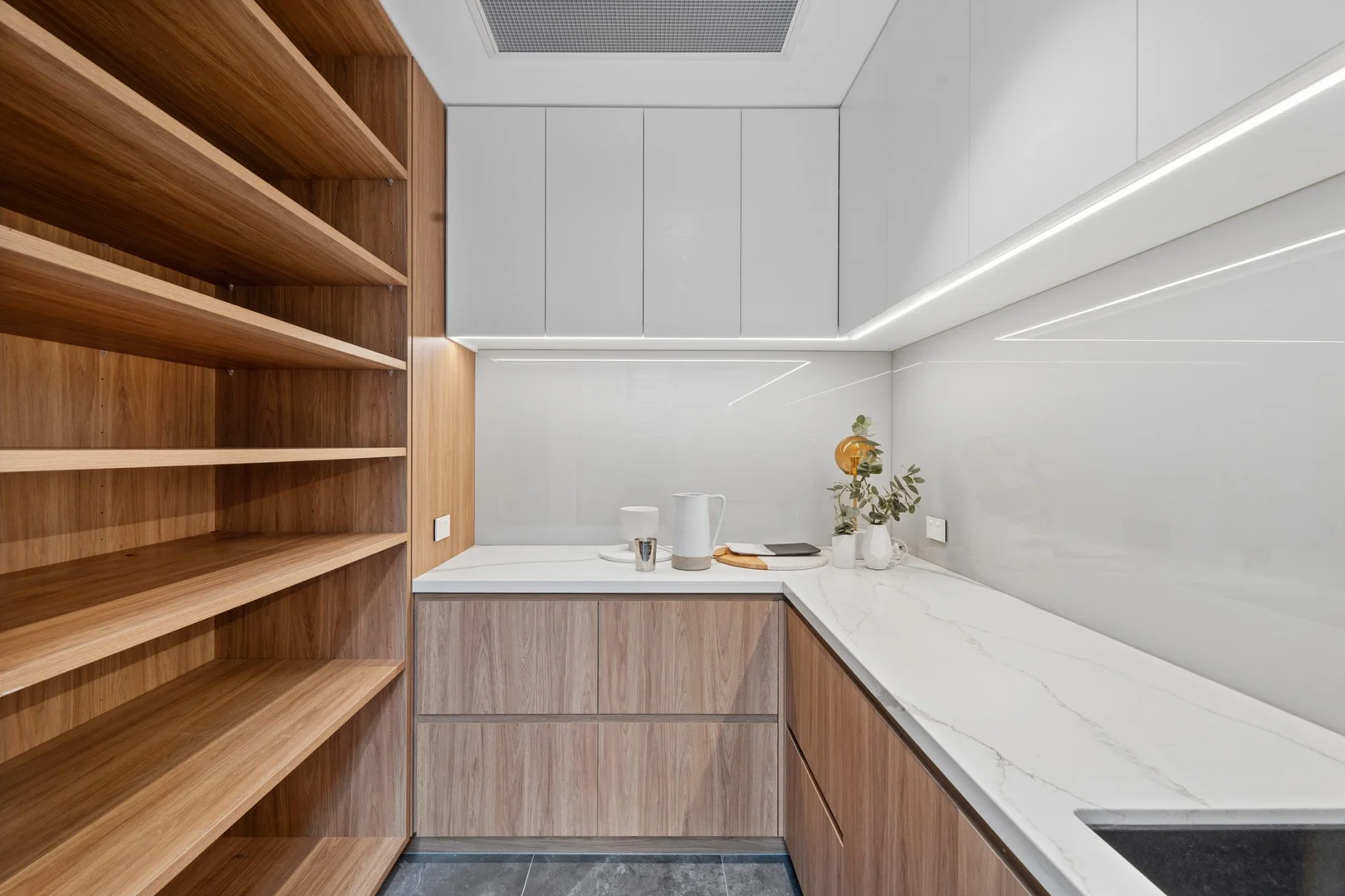 Additional image 8 of 12A Freyburg Street, Sorrento QLD 4217