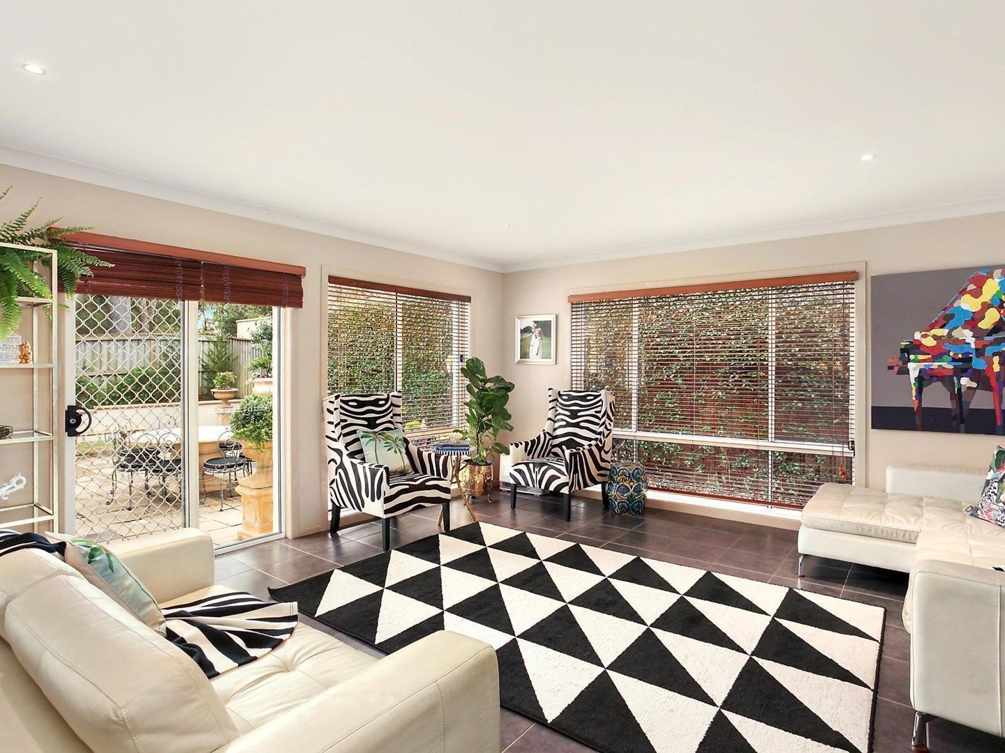 5 bedrooms House in 4 Fraser Avenue KELLYVILLE NSW, 2155