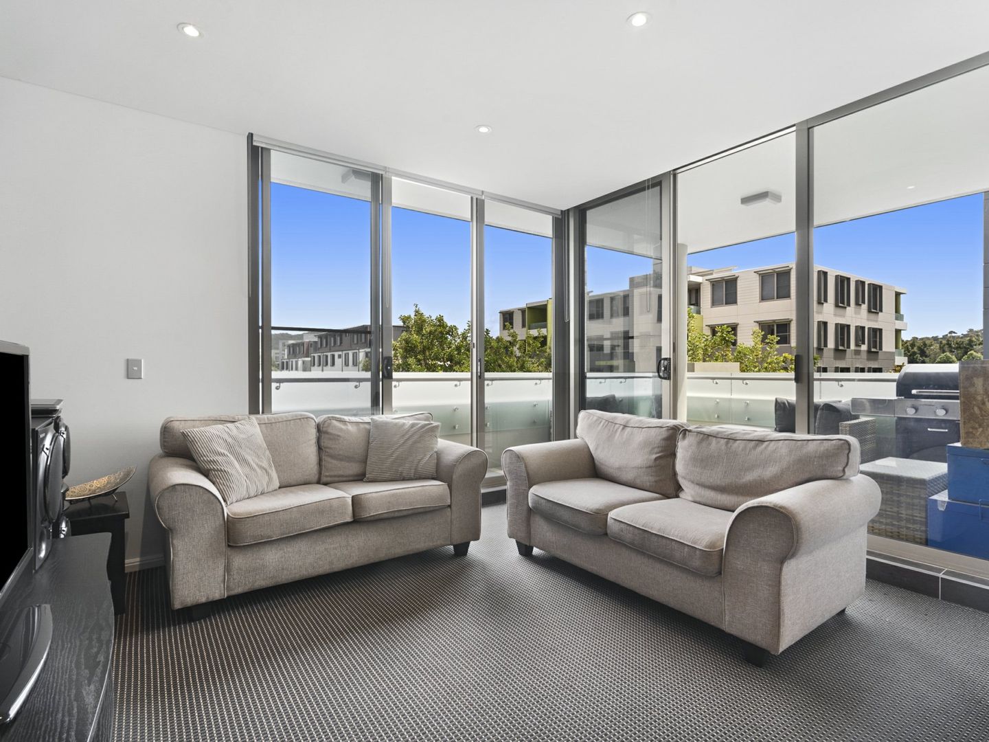 118/3 Mallard Lane, Warriewood NSW 2102, Image 2