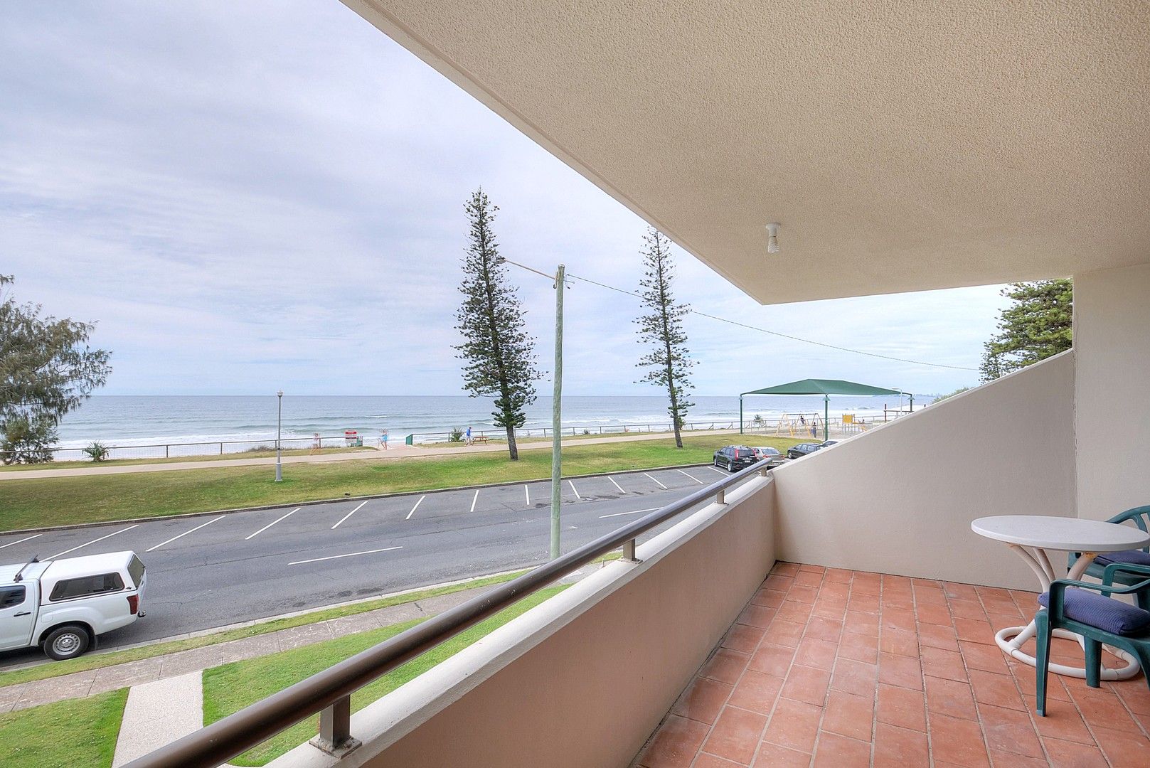 2 bedrooms Apartment / Unit / Flat in 201/98 Marine Parade MIAMI QLD, 4220