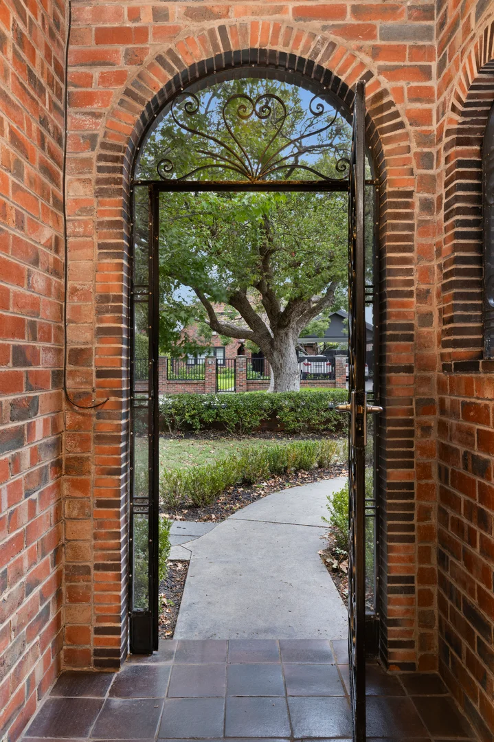 Image 14