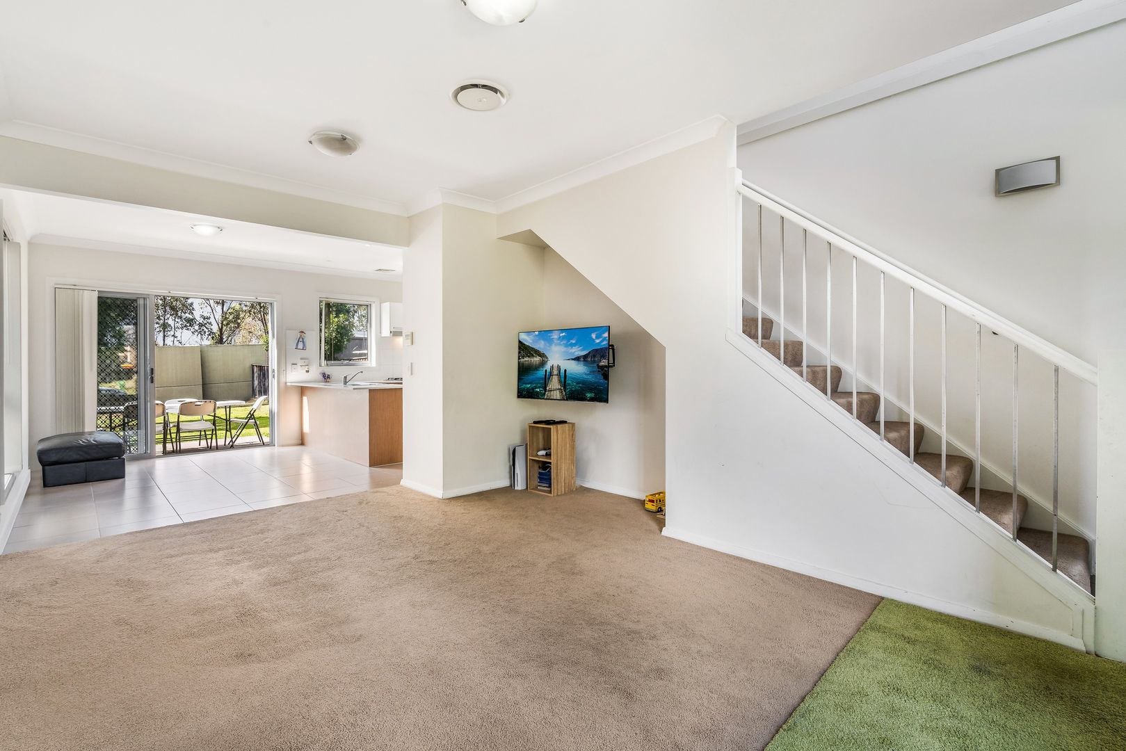 127 Hemsworth Avenue, Middleton Grange NSW 2171 Duplex For Rent