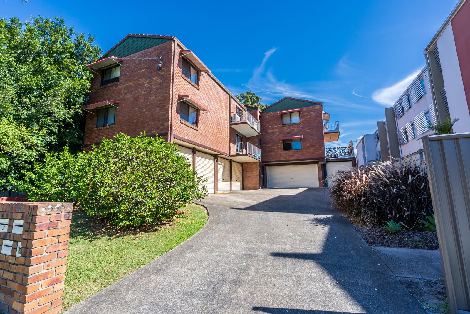5 4 Rose Street Southport Qld 4215 Domain