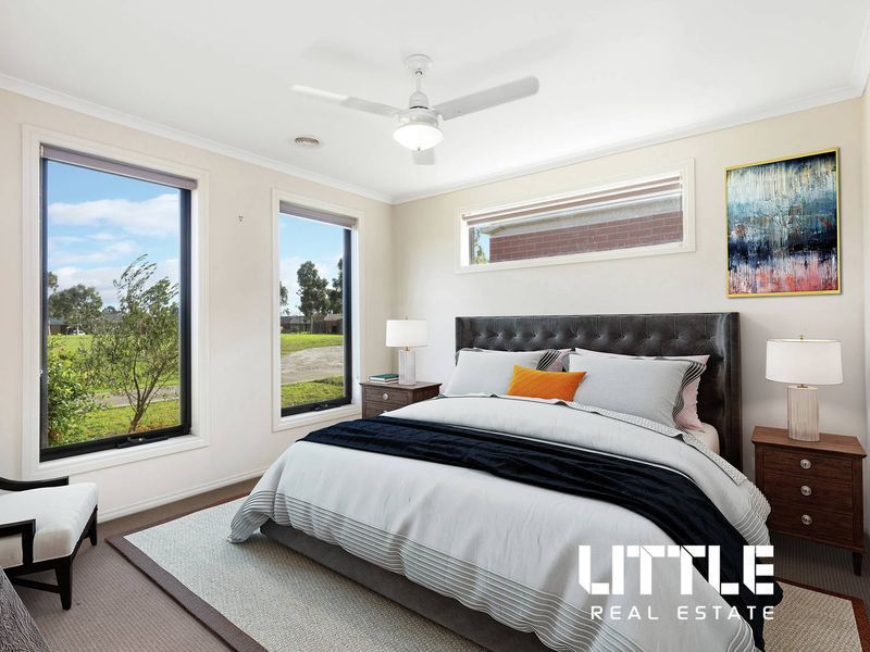 7 Pallyang Lane, Cranbourne East VIC 3977, Image 2