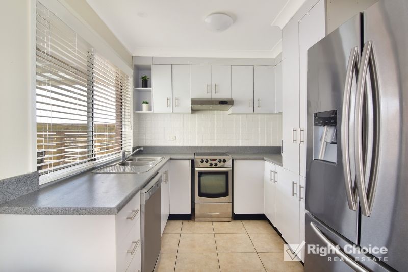 12 Murray Close, Albion Park NSW 2527, Image 2