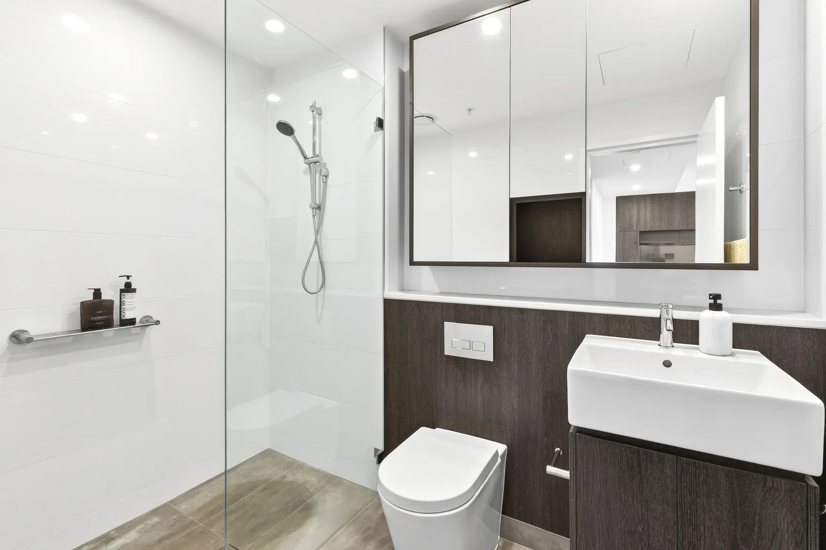 Additional image 7 of 1114/455B Captain Cook Drive, Woolooware NSW 2230