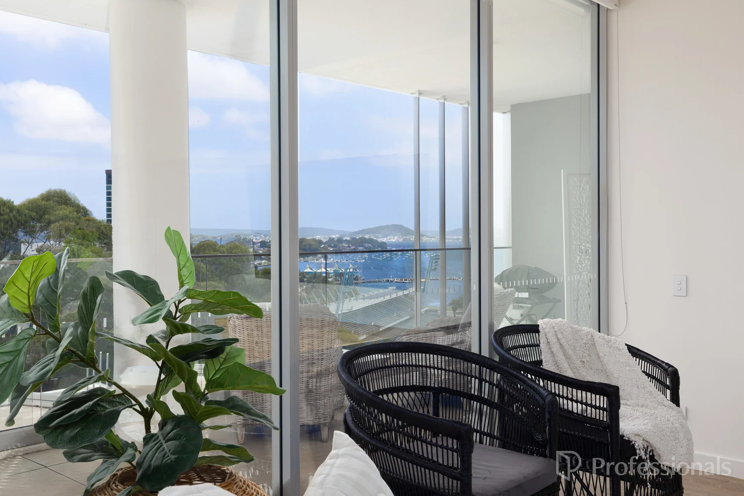 Additional image 4 of 707/8 Kendall Street, Gosford NSW 2250