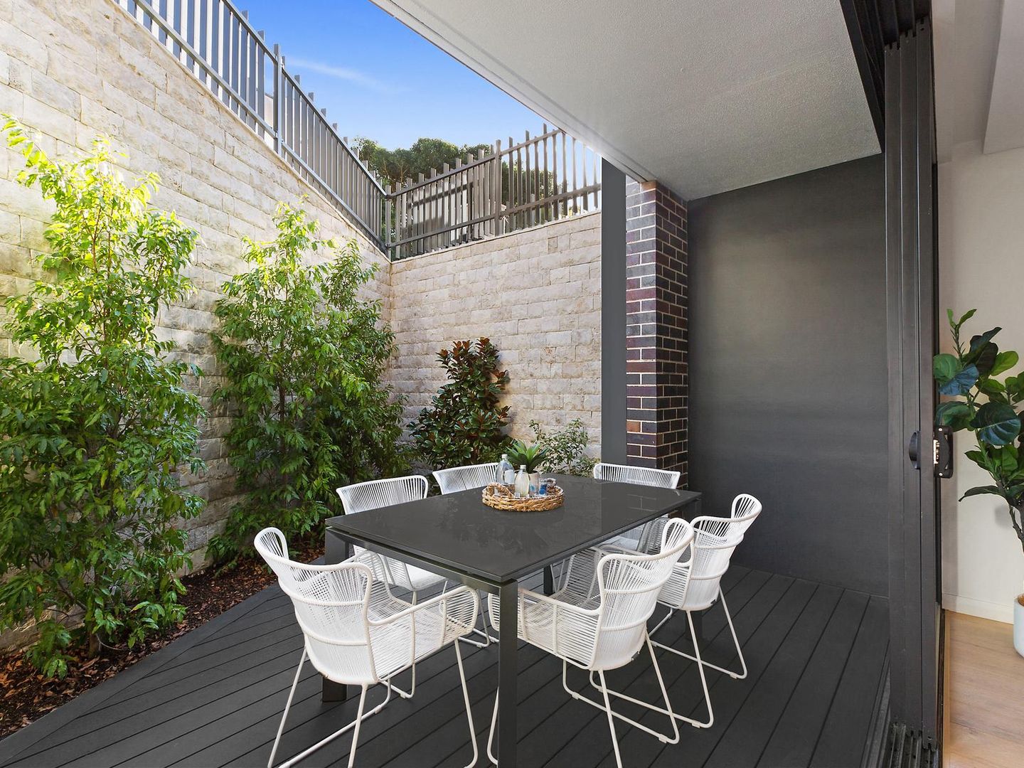 2/1 Lower Bent Street, Neutral Bay NSW 2089, Image 1