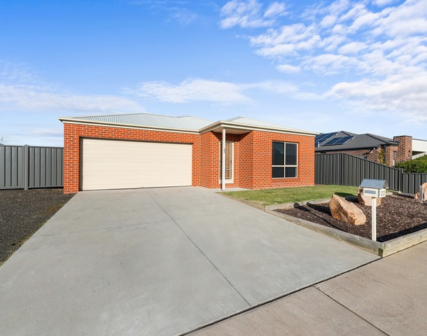 23 Mitchell Road, Stratford VIC 3862