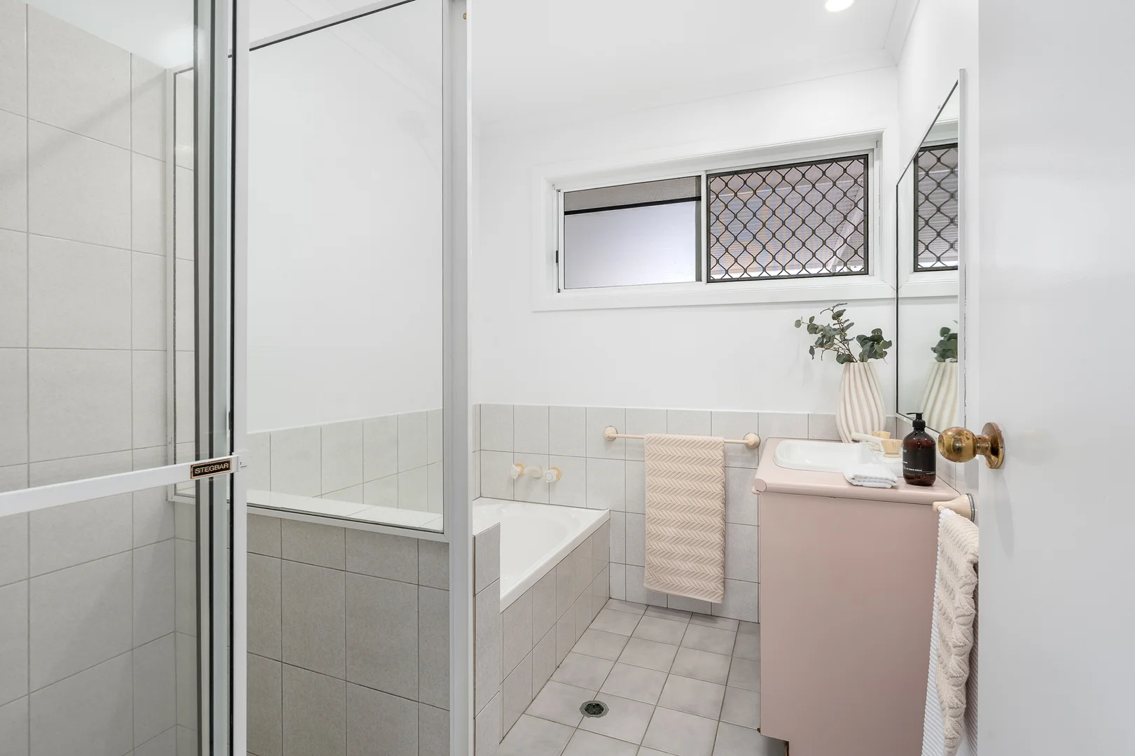 Additional image 25 of 34 Tarina Street, Noosa Heads QLD 4567