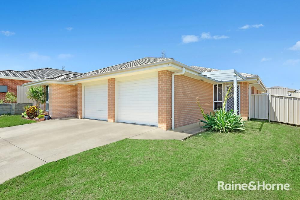 19 & 19a Kauri Street, Worrigee NSW 2540, Image 0