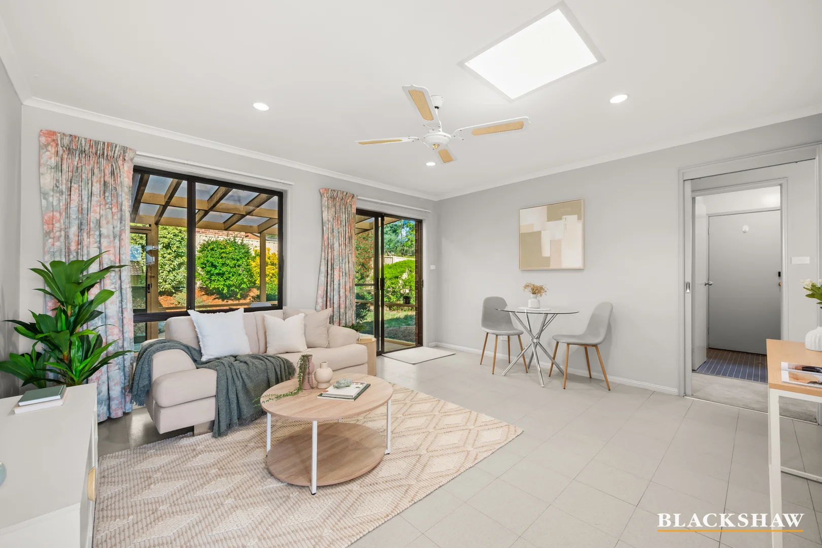 Additional image 6 of 2/6 Gladman Close, Isaacs ACT 2607