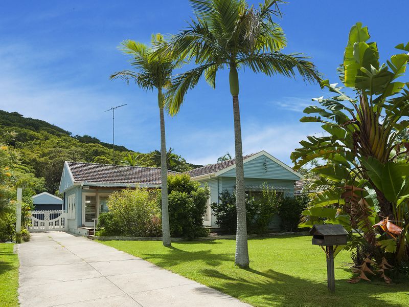 15 Currawong Avenue, Palm Beach NSW 2108, Image 0