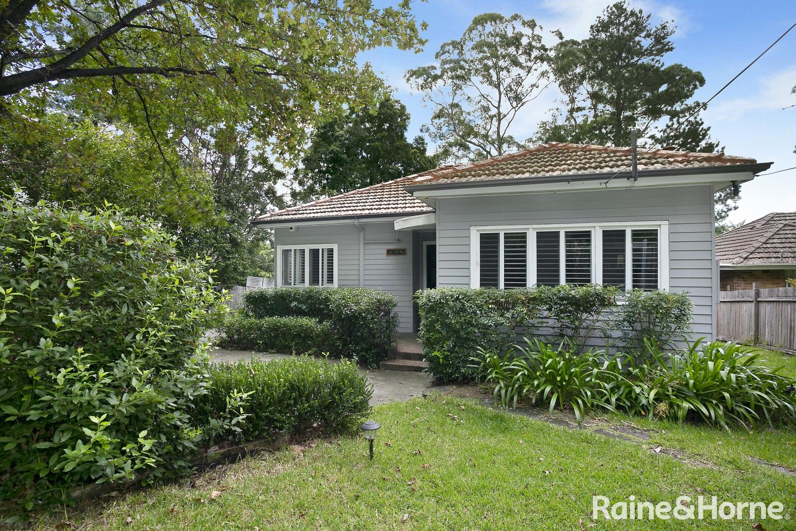 26 MILSON PARADE, Normanhurst NSW 2076, Image 0