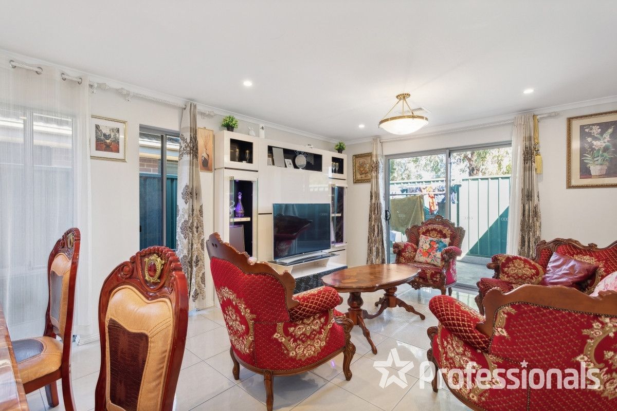 1 Stapleton Court, Salisbury North SA 5108, Image 2