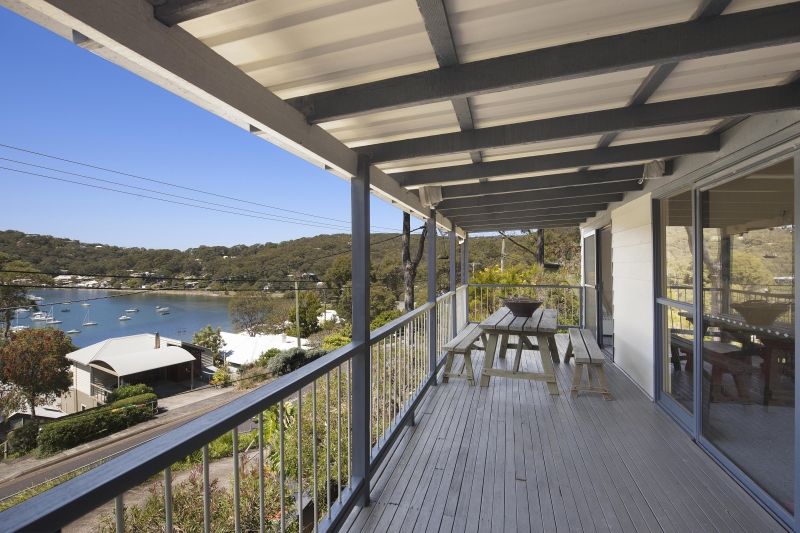 76 Heath Road, HARDYS BAY NSW 2257, Image 2