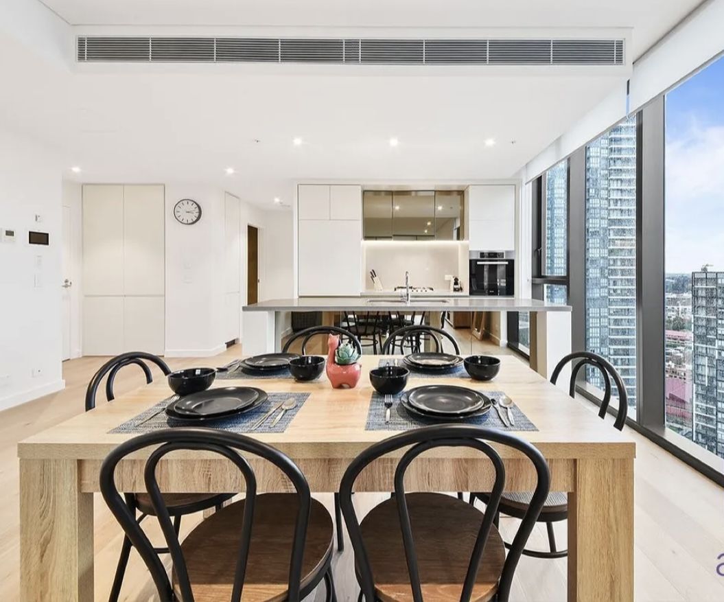 2 bedrooms Apartment / Unit / Flat in 83 Harbour St HAYMARKET NSW, 2000