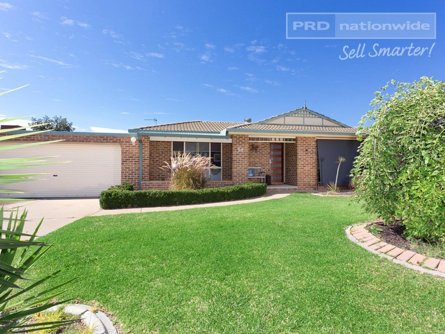 54 Dalman Parkway, Glenfield Park NSW 2650, Image 0