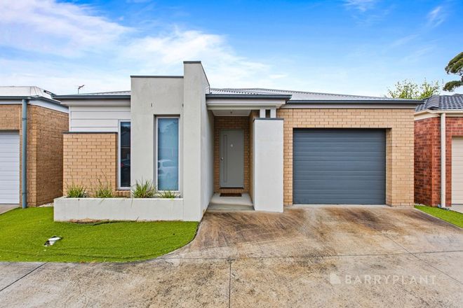 Picture of 2 Millicent Place, BALLARAT EAST VIC 3350