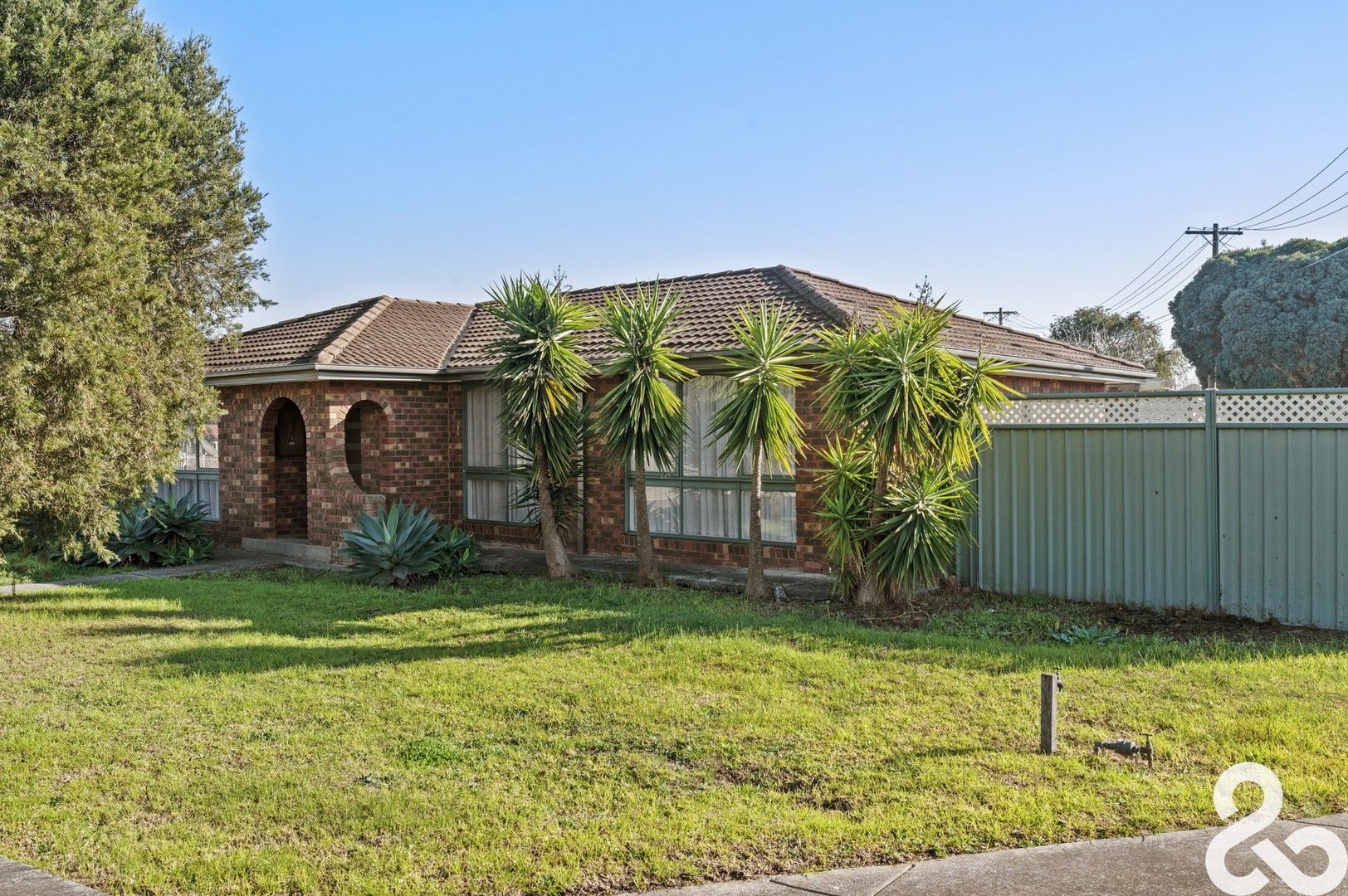 3 bedrooms House in 5 Leilani Grove THOMASTOWN VIC, 3074