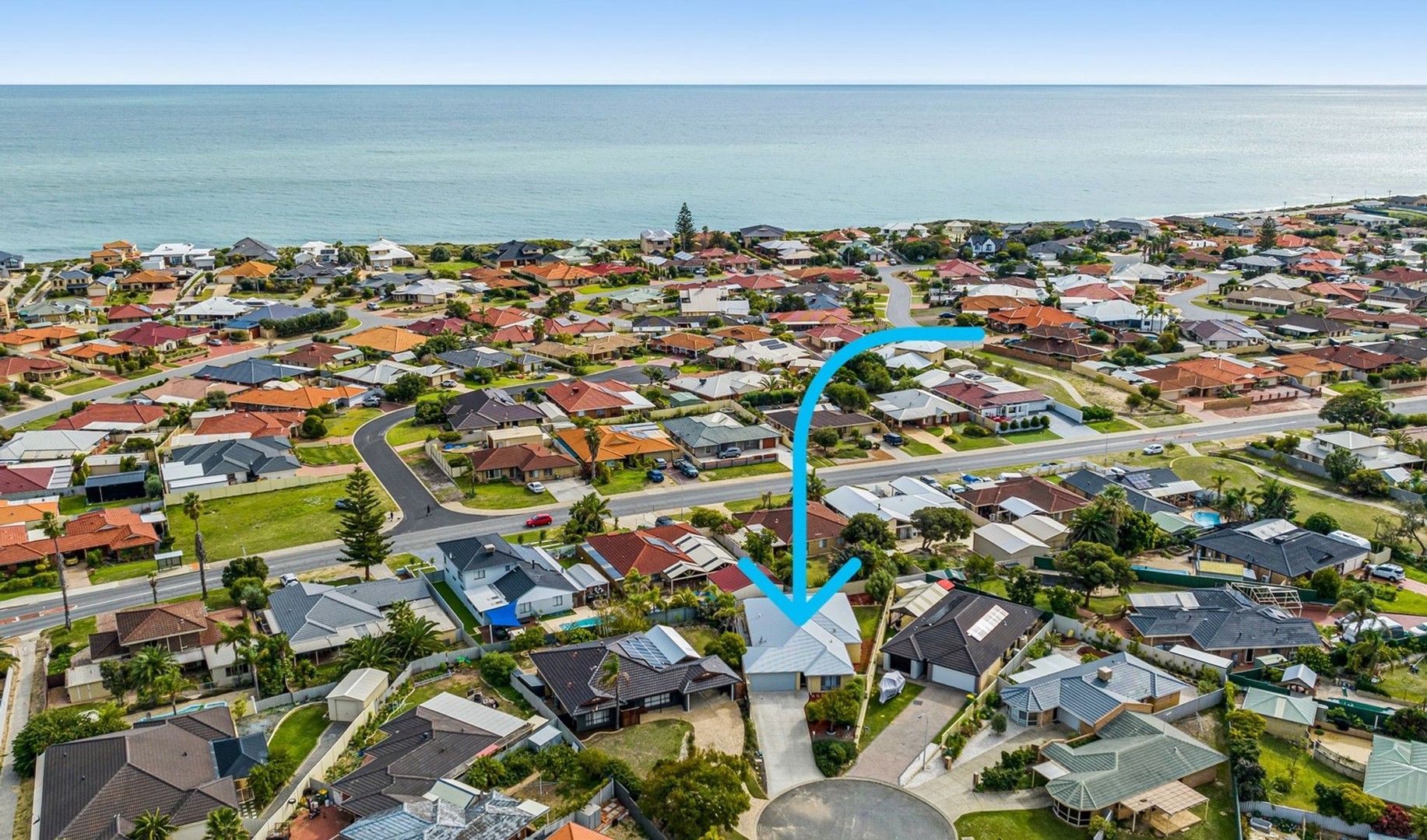 4 bedrooms House in 3A Grange Court HALLS HEAD WA, 6210