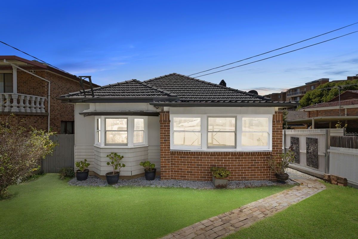 5b Rhodes Avenue, Guildford NSW 2161, Image 0