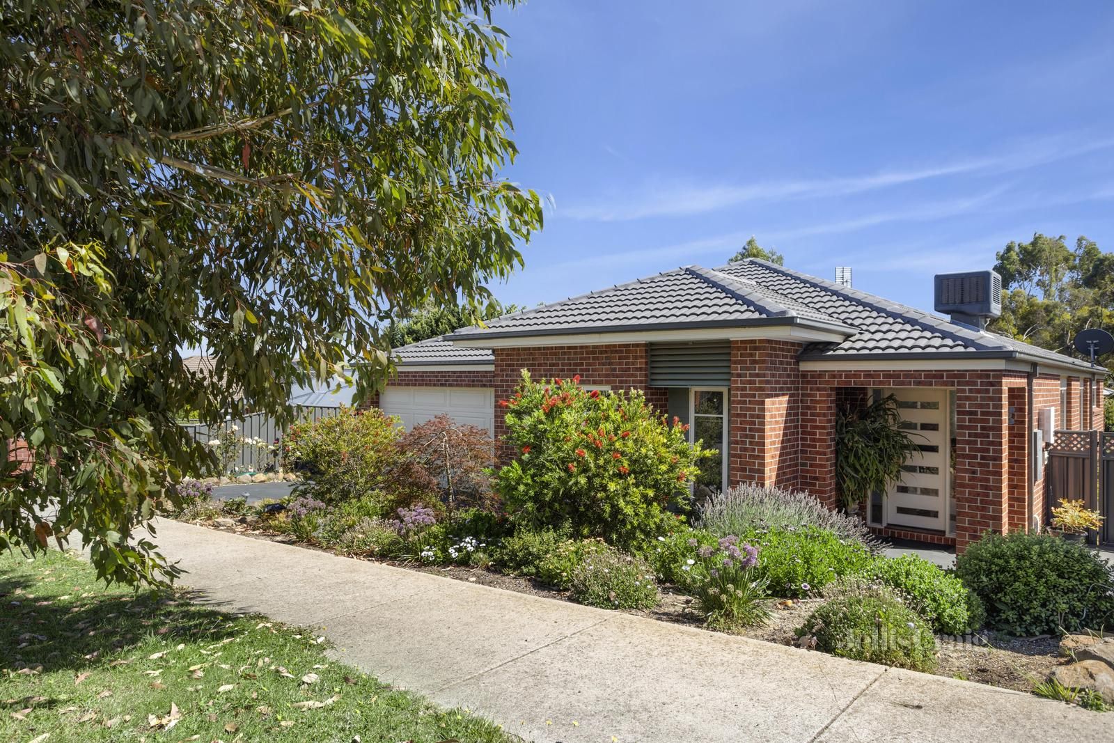 95 Caroline Chisholm Drive, VIC 3444 Domain